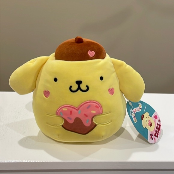 NWT 6.5” Sanrio Pompompurin with Heart Cookie Valentine Squishmallow - Picture 1 of 5